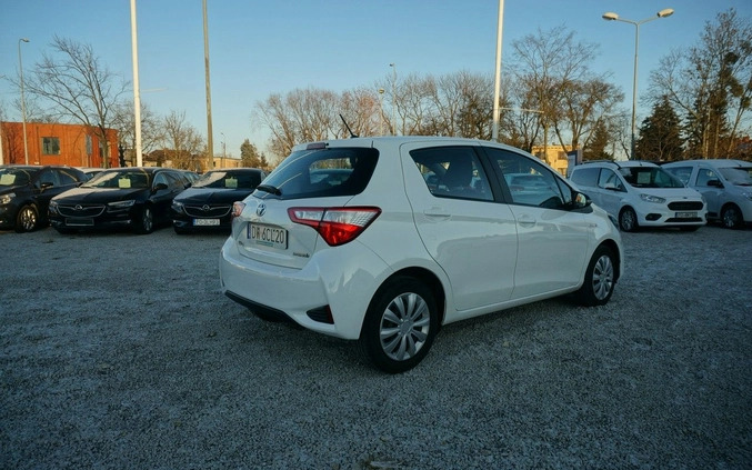 Toyota Yaris cena 45700 przebieg: 171574, rok produkcji 2018 z Grodków małe 562